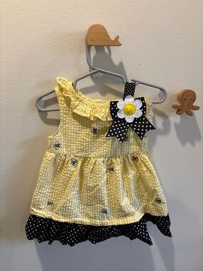 Yellow Gingham Bee Print Girls' Dress with Black Polka Dot Bow